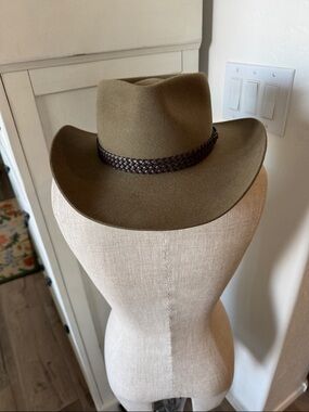 Akubra 57 Snowy River fur felt Hat